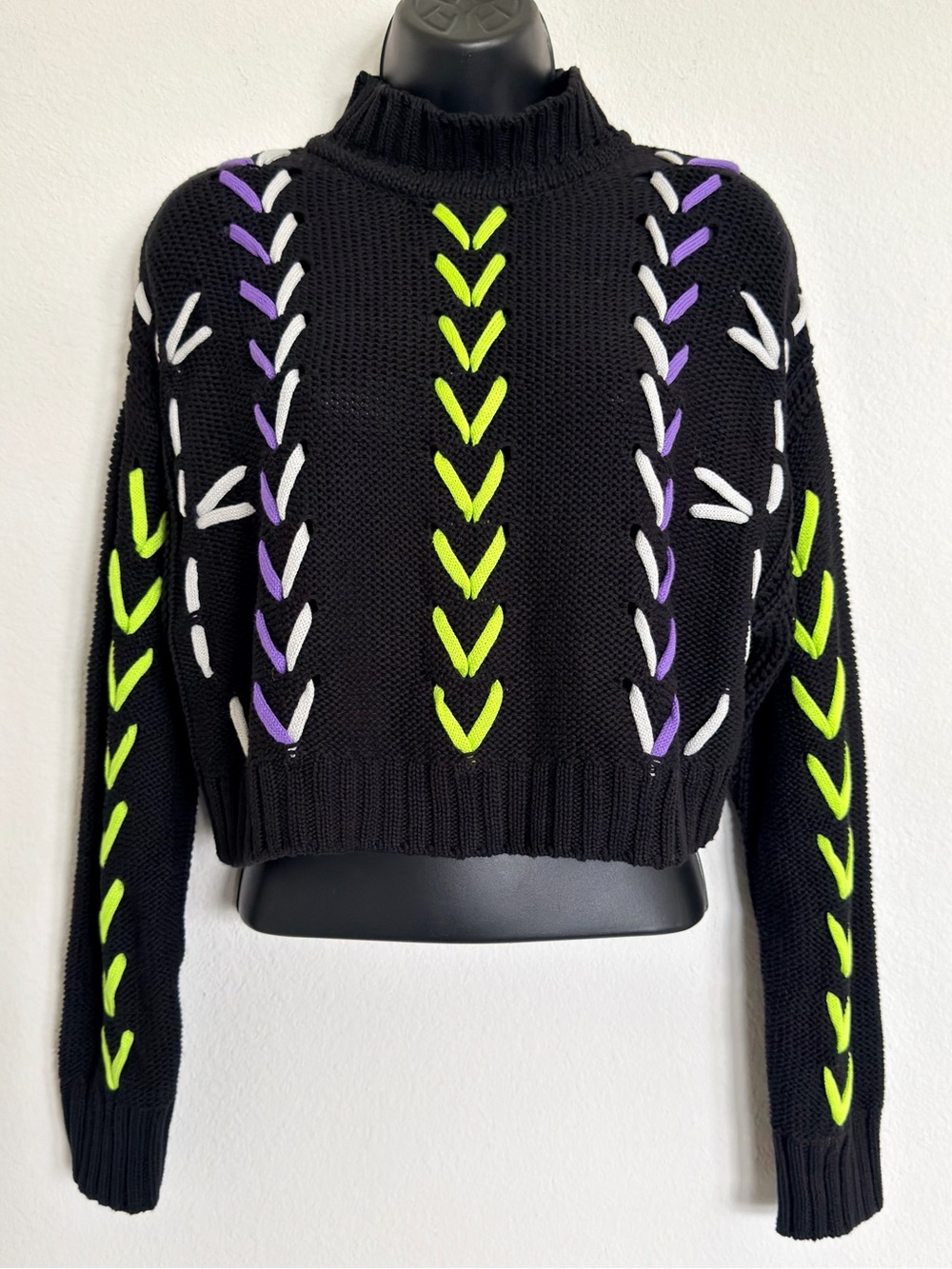 F21 Black Cropped LS Mock Neck Sweater Neon Green & Purple Y2K Goth 90s NWoT S
